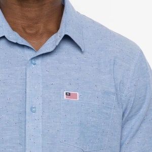 TRAVIS MATHEW EAGLE PRIDE MEN'S MEDIUM BUTTON UP SHIRT HEATHER BLUE $45